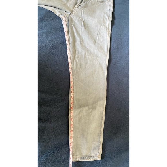 Forever 21 Light Blue Mom Jeans - Picture 9 of 13